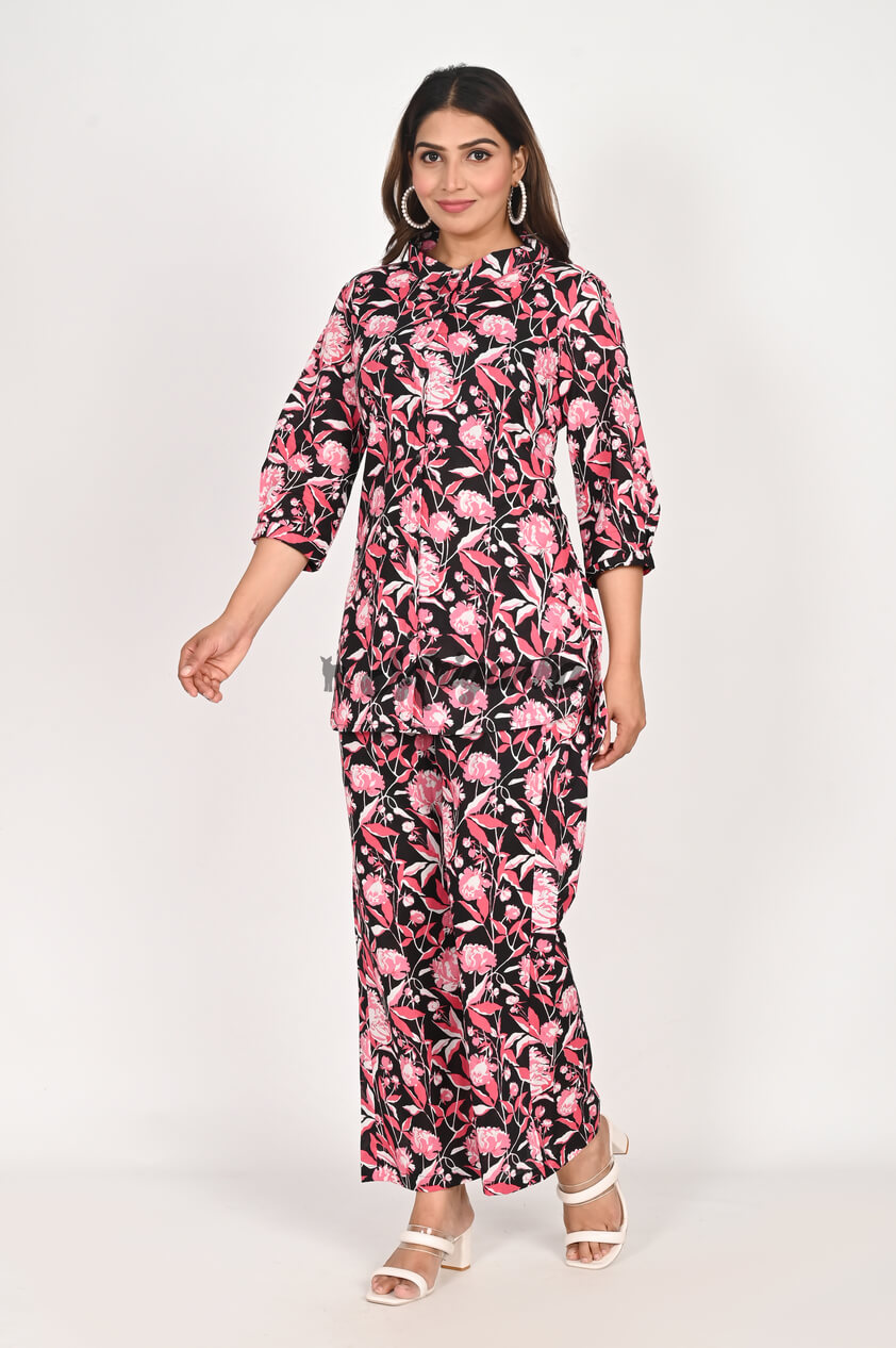 Shop Chic Pink Floral Co-ord Set with Collared Neck Design | Buy from Mriganka