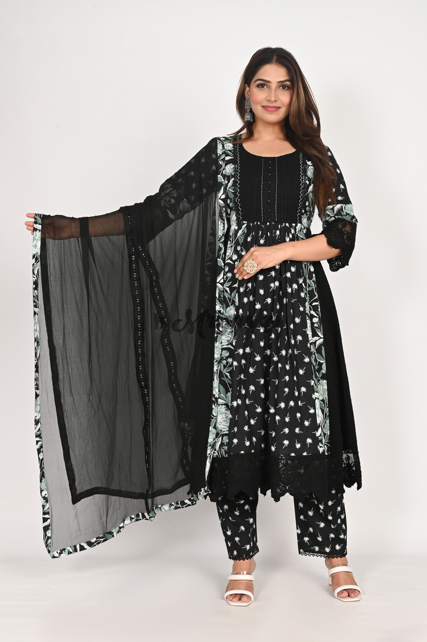 Elegant Black Anarkali Suit Set with Floral Pattern & Handcrafted Details