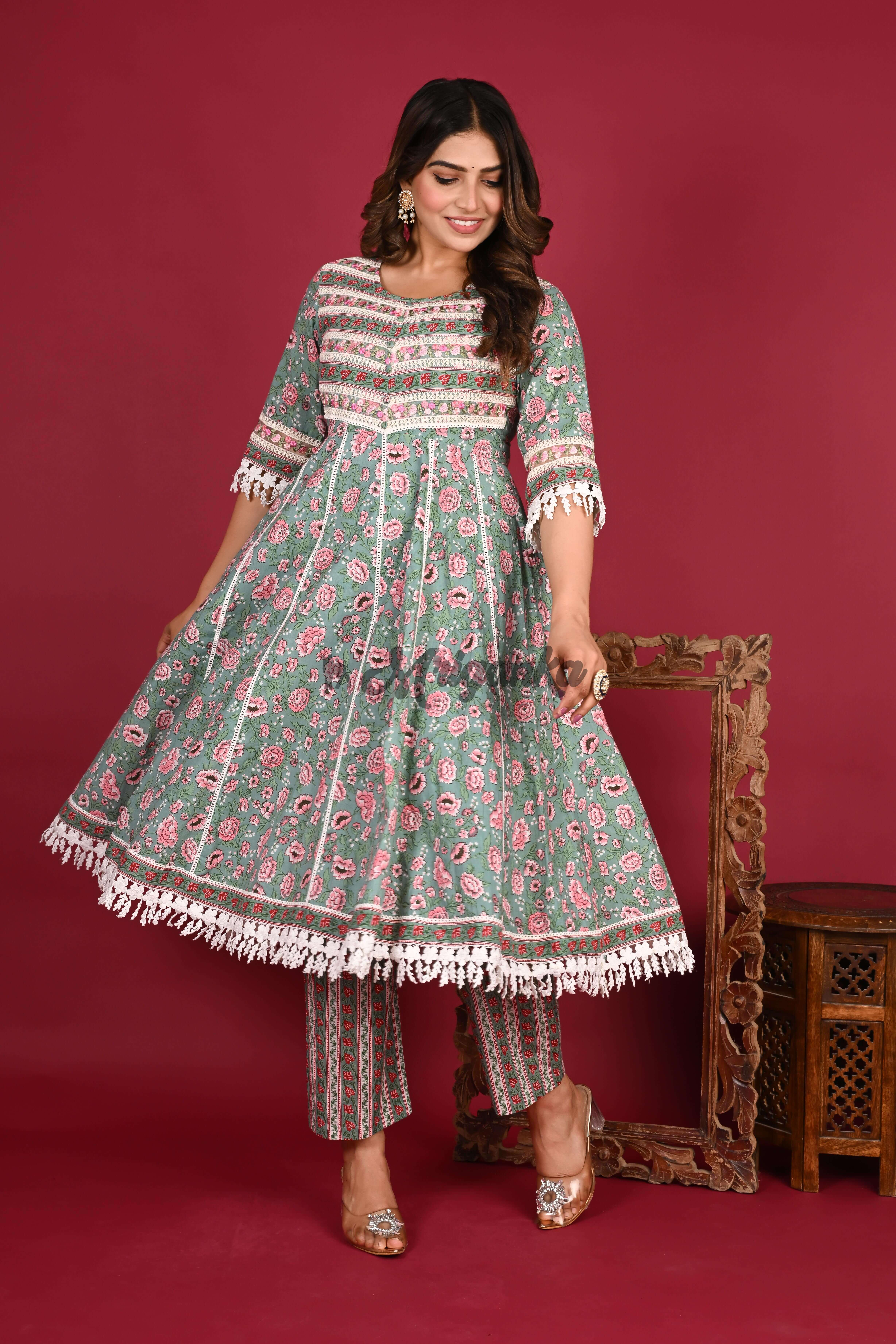 Elegant Green Cotton Anarkali Suit Set with Lace and Embroidered Buta