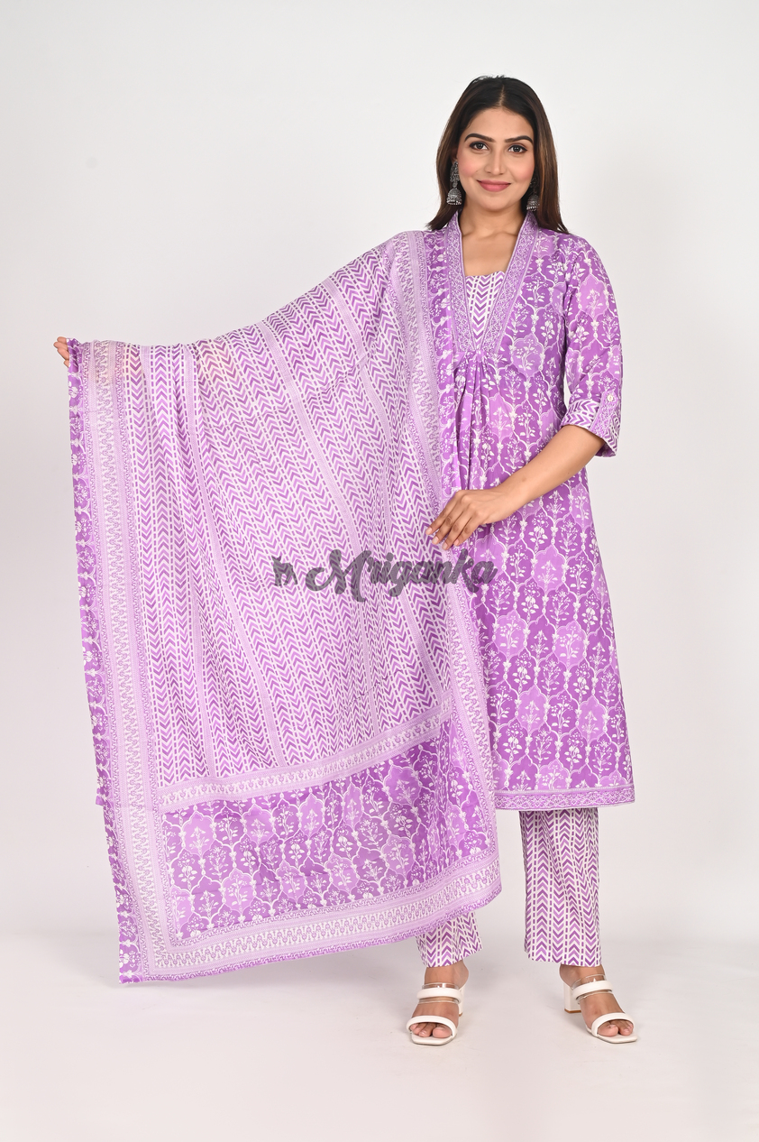 Buy Lavender Straight Suit Set - Pure Cotton Suit Set by Mriganka